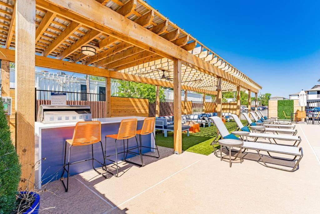 Central 1Br King Bed Suites, Close To Downtown & Domain Austin Exterior foto